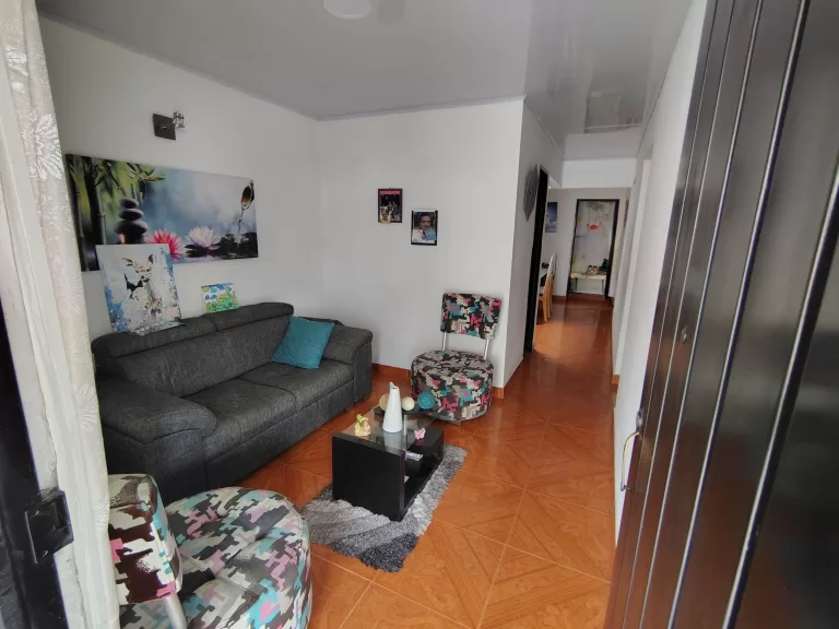 SE VENDE CASA ESQUINERA EN VILLA JULIANA