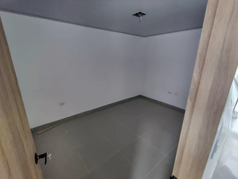 SE VENDE CASA – LA NUEVA CARTAGO