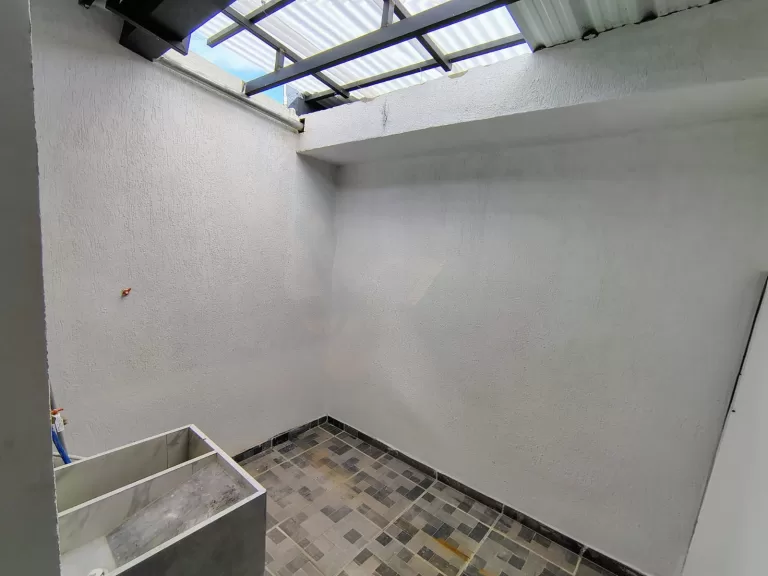 SE VENDE CASA – LA NUEVA CARTAGO